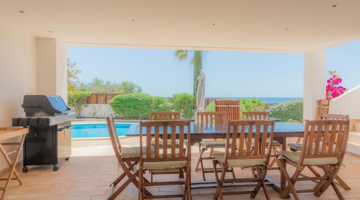Villa Prado - Beautiful Beachfront Villa Albufeira Ngoại thất bức ảnh
