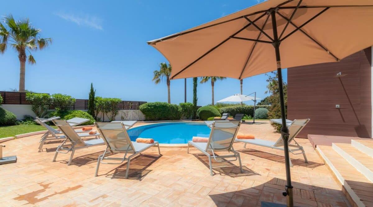 Villa Prado - Beautiful Beachfront Villa Albufeira Ngoại thất bức ảnh