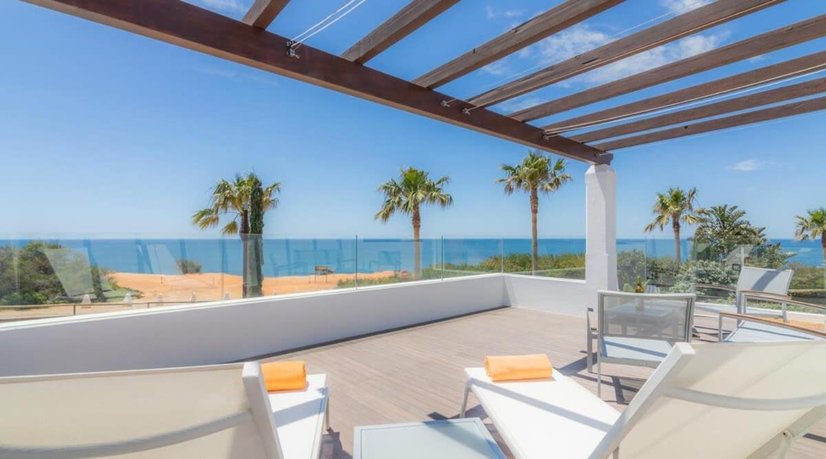Villa Prado - Beautiful Beachfront Villa Albufeira Ngoại thất bức ảnh
